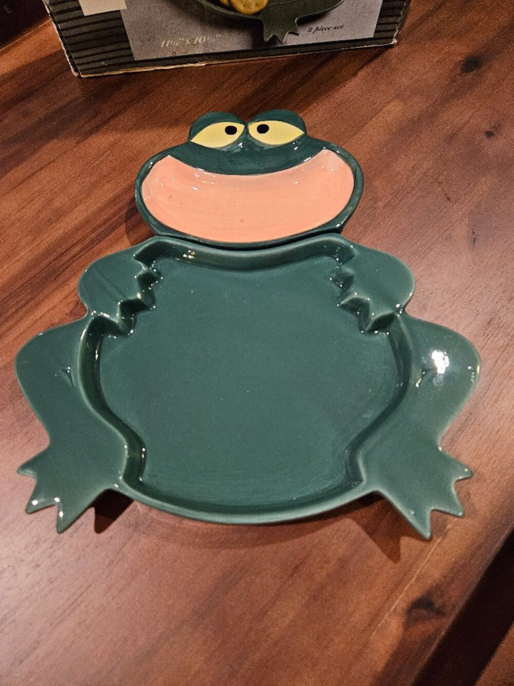 Vintage Hand-Painted Ceramic Frog Shaped Chip & Dip Platter 2 PC W/ Box